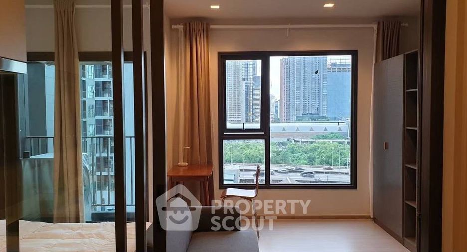 For rent 1 bed condo in Huai Khwang, Bangkok