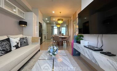 For sale 3 bedrooms condo in Khlong Toei, Bangkok