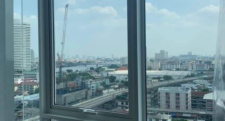 For sale 1 bed condo in Bang Phlat, Bangkok