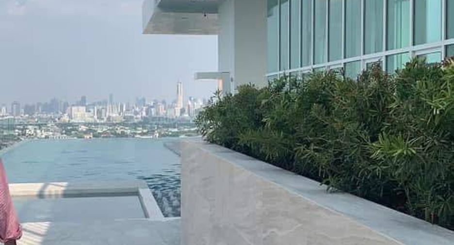For sale 1 bed condo in Bang Phlat, Bangkok