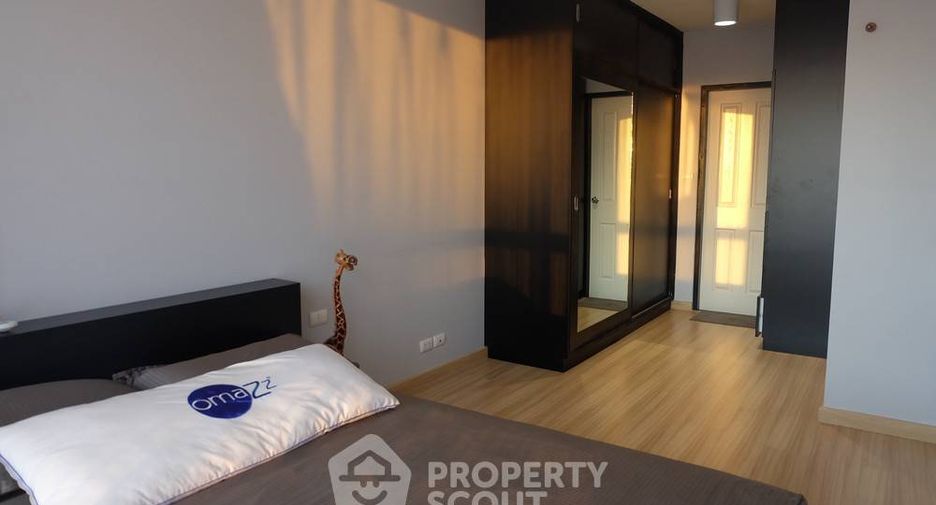 À louer 1 chambre condo à Huai Khwang, Bangkok