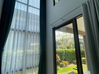For sale 4 bedrooms house in Bang Kapi, Bangkok