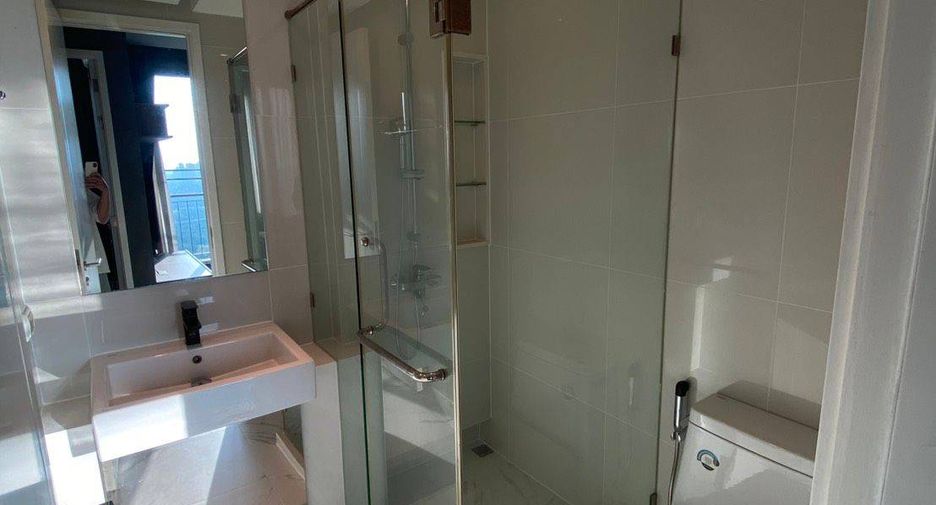 For sale 2 bedrooms condo in Chatuchak, Bangkok