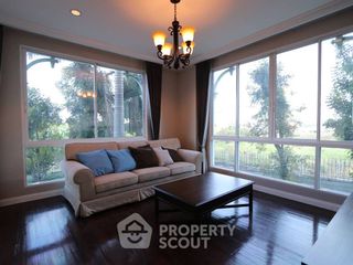For sale 3 bedrooms condo in Huai Khwang, Bangkok