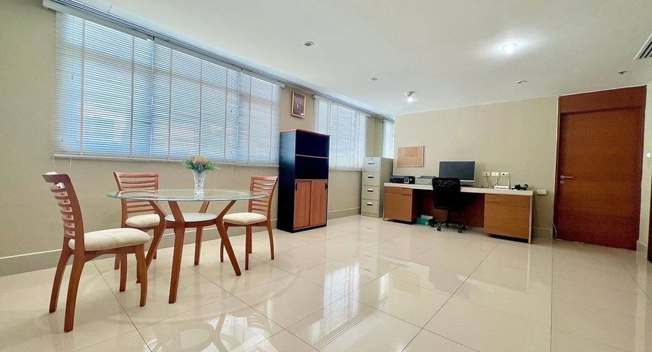 For rent and for sale 2 bedrooms condo in Watthana, Bangkok