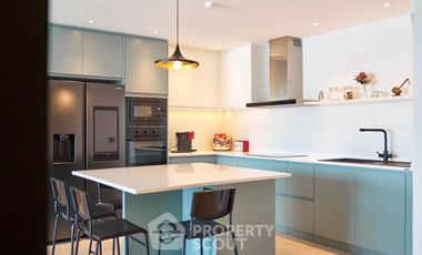 For rent and for sale 3 bedrooms condo in Watthana, Bangkok