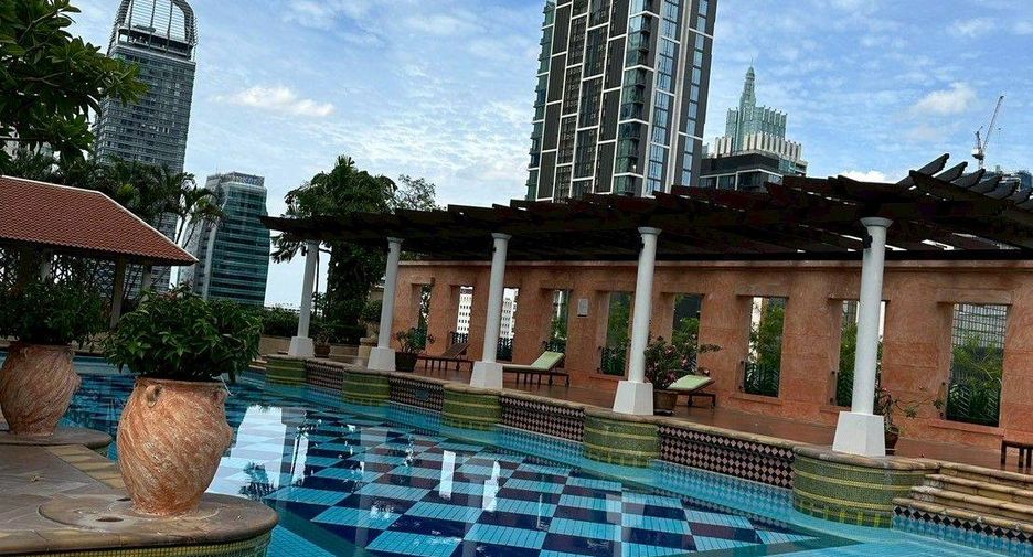 Condo en alquiler y en venta de 2 habitaciones en Pathum Wan, Bangkok