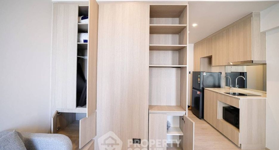 À vendre 1 chambre condo à Khlong San, Bangkok