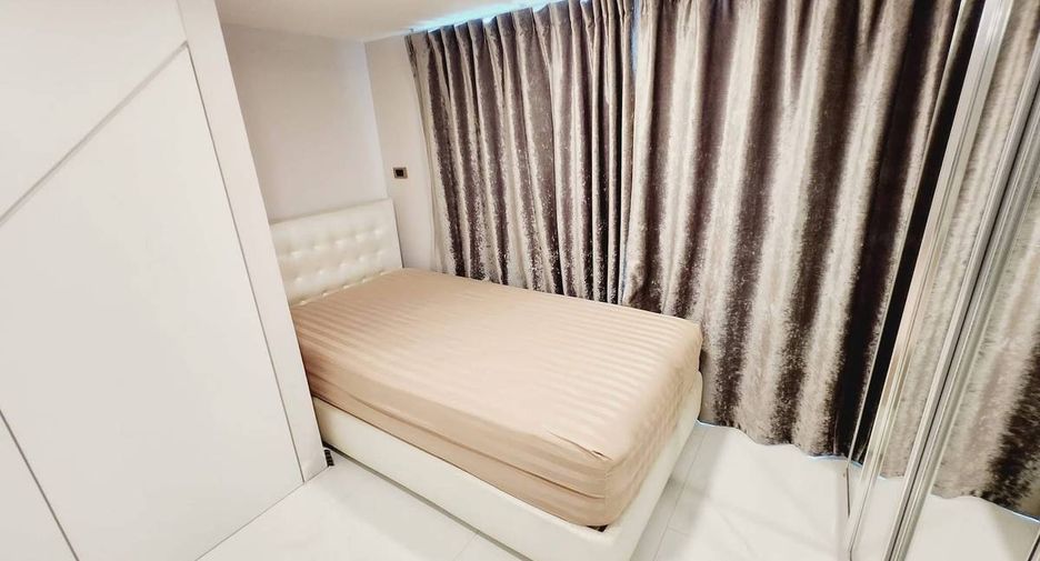 For rent and for sale 4 bedrooms condo in Khlong Toei, Bangkok