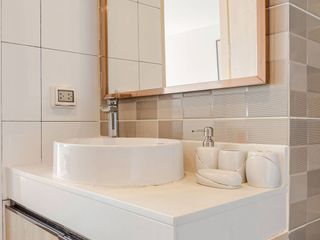 Аренда и продажа 1 кровать кондо в Пхукет Тощн, Пхукет