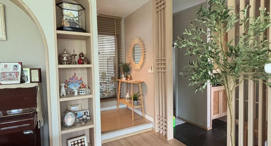 For rent and for sale 5 bedrooms house in Bang Phli, Samut Prakan