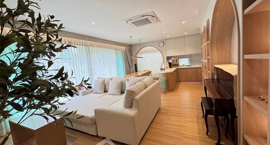 For rent and for sale 5 bedrooms house in Bang Phli, Samut Prakan