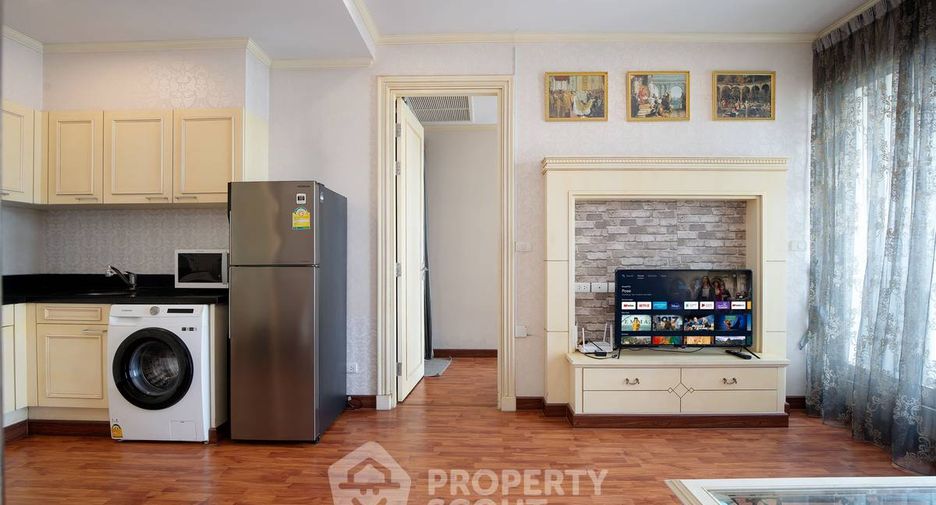 For rent 1 bed condo in Pathum Wan, Bangkok