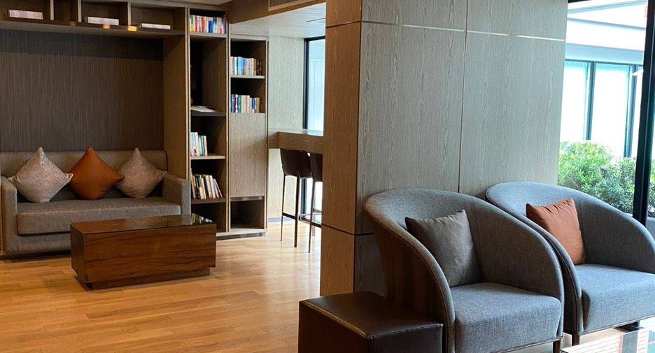 For sale 1 bed condo in Pathum Wan, Bangkok