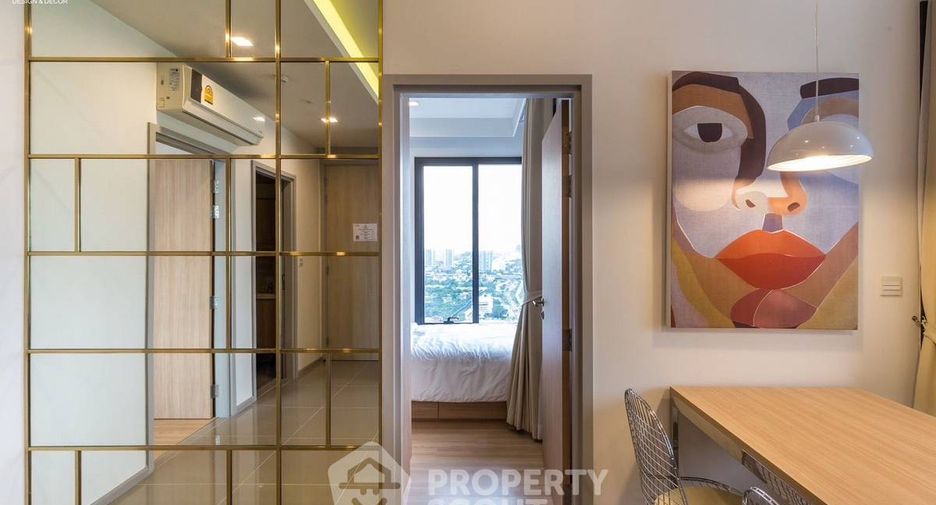 For sale 2 bedrooms condo in Phaya Thai, Bangkok