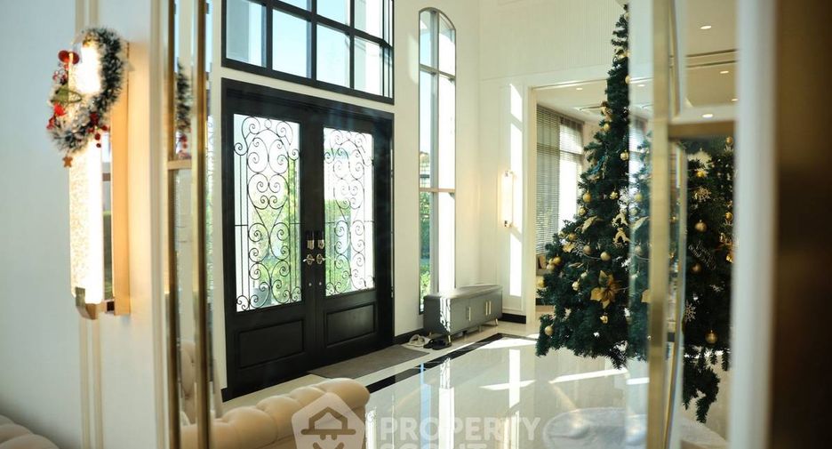 For rent and for sale 5 bedrooms house in Lat Krabang, Bangkok
