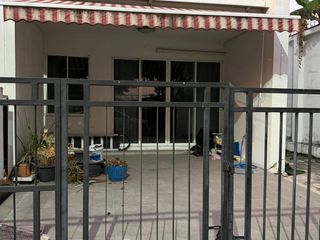 For rent 3 bedrooms townhouse in Lat Krabang, Bangkok