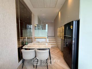For sale 2 bedrooms condo in Bang Rak, Bangkok
