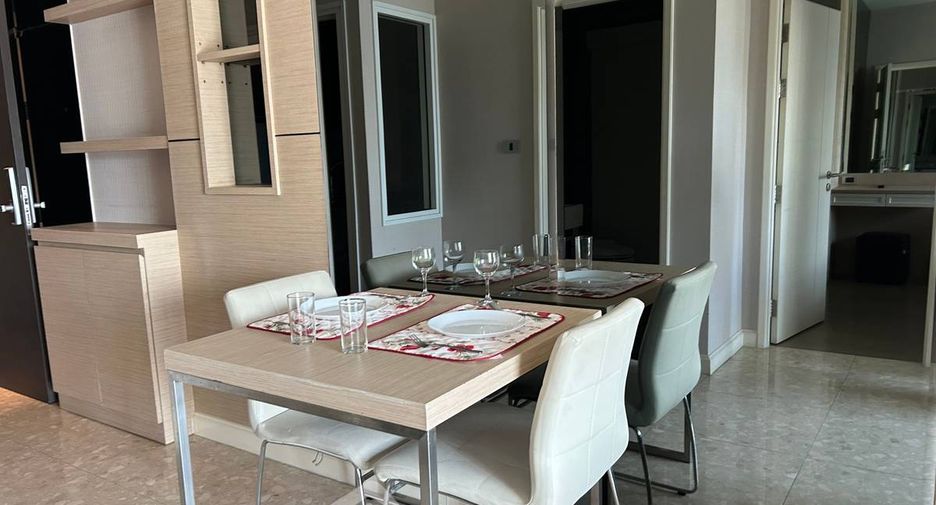 For sale 1 bed condo in Khlong Toei, Bangkok