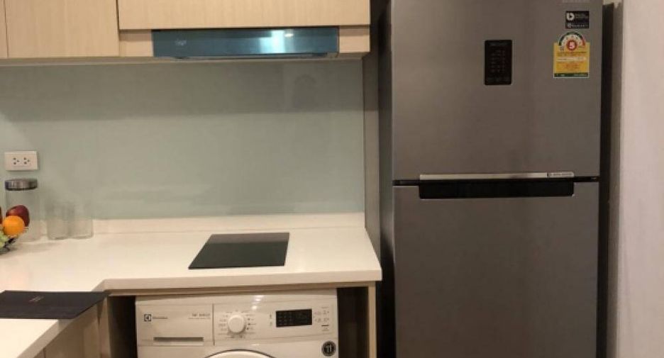 For sale 1 bed condo in Phra Khanong, Bangkok