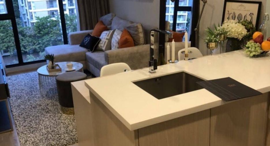 For sale 1 bed condo in Phra Khanong, Bangkok