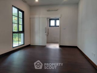 For rent 5 bedrooms house in Bang Phli, Samut Prakan