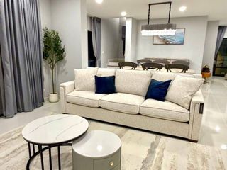 出租 4 卧室 独立屋 在 Bang Phli, Samut Prakan