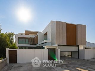 Аренда 4 спальни вилла в Банг Ламунг, Чонбури