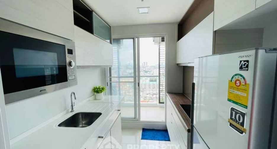 For sale 1 bed condo in Thon Buri, Bangkok