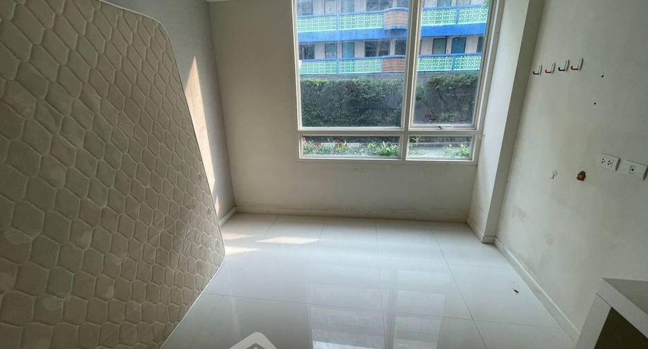 For sale 2 bedrooms condo in Prawet, Bangkok