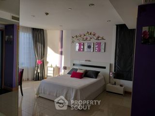 For sale 2 bedrooms condo in Na Jomtien, Pattaya