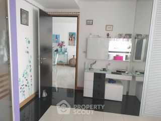 For sale 2 bedrooms condo in Na Jomtien, Pattaya