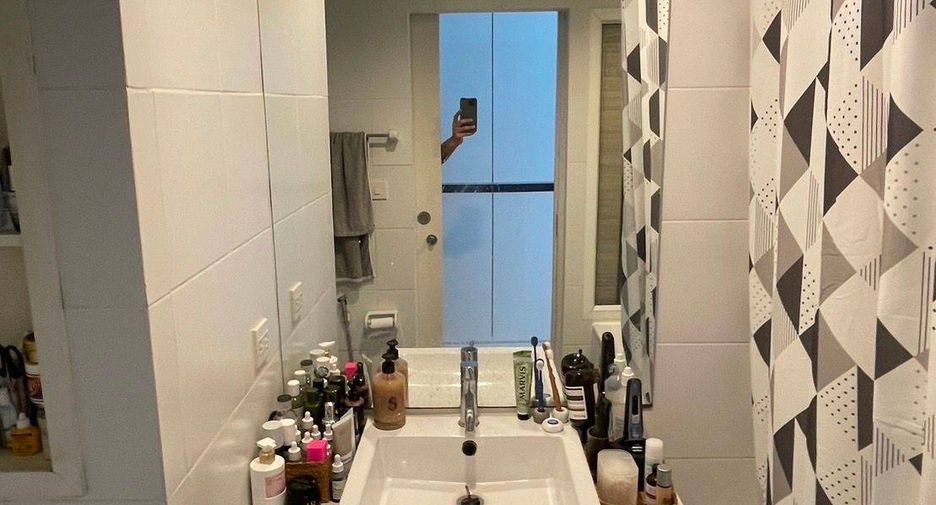 À vendre 1 chambre condo à Sathon, Bangkok