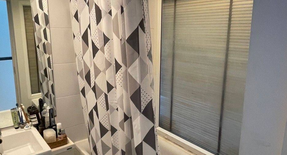 À vendre 1 chambre condo à Sathon, Bangkok