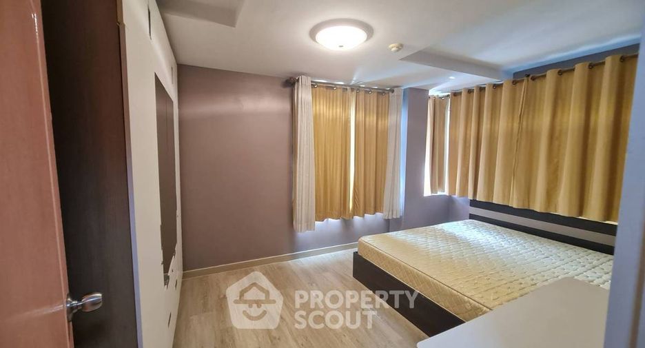 For sale 2 bedrooms condo in Din Daeng, Bangkok