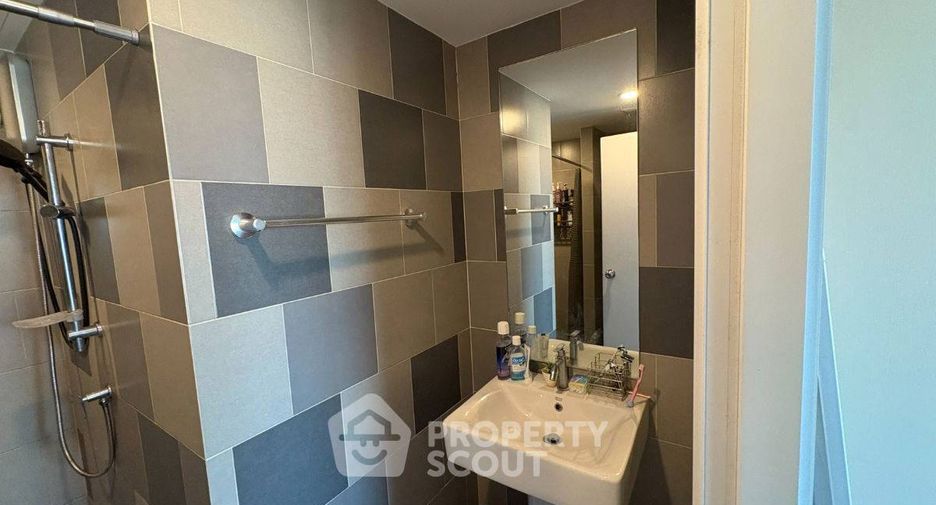 Wohnung zum Kauf mit 1 Zimmer in Phasi Charoen, Bangkok