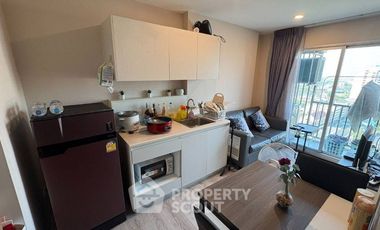 Wohnung zum Kauf mit 1 Zimmer in Phasi Charoen, Bangkok