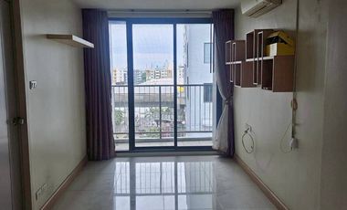 For sale 1 bed condo in Phra Khanong, Bangkok