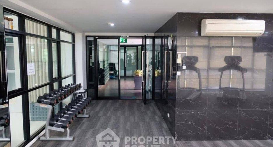 Condo en alquiler y en venta de 3 habitaciones en Chatuchak, Bangkok