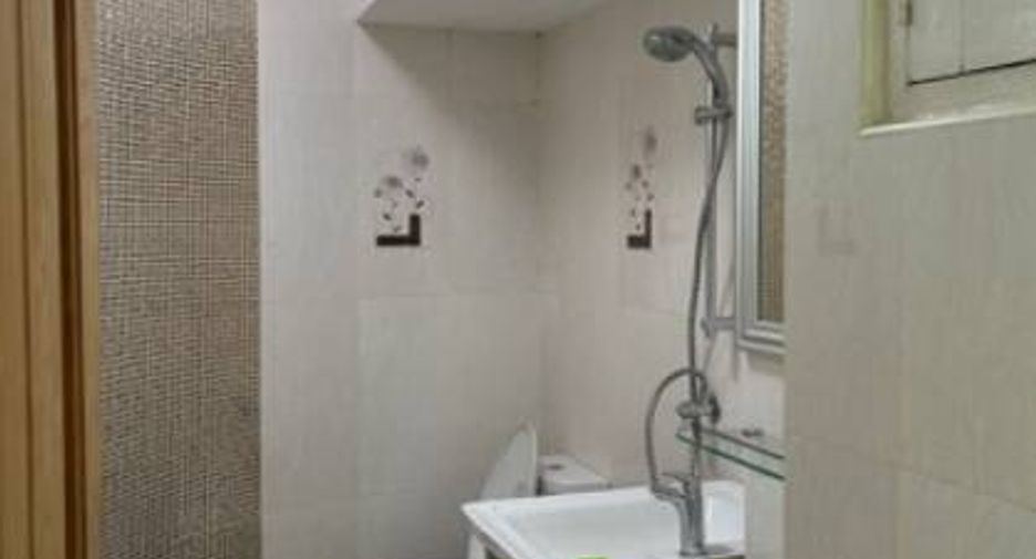 For rent and for sale 1 bed condo in Bang Rak, Bangkok