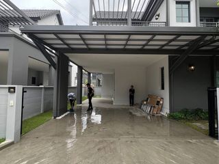 À louer et à vendre 4 chambres maison à Bang Phli, Samut Prakan