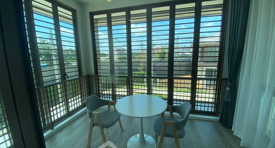 Haus zur Miete und zum Kauf mit 4 Zimmer in Bang Kapi, Bangkok