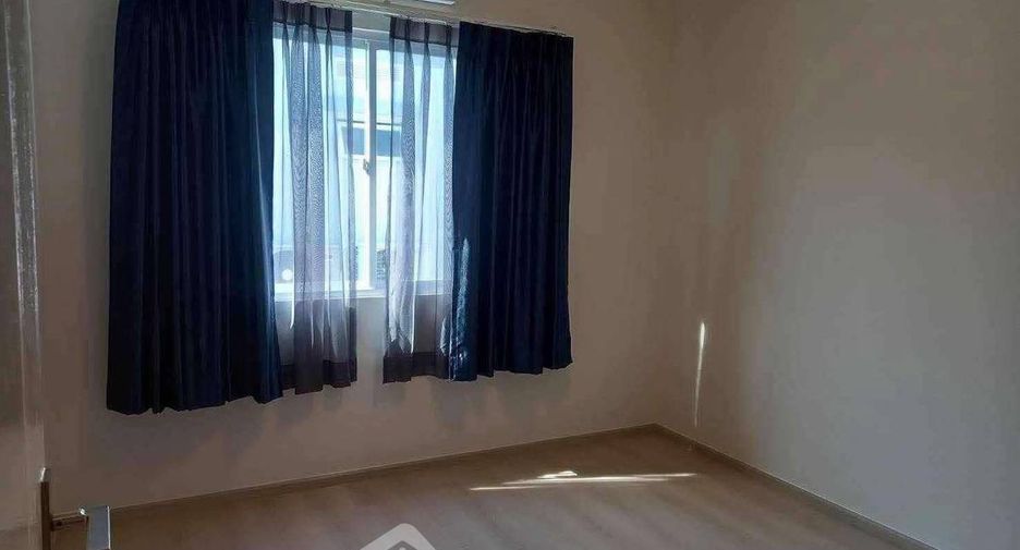 Haus zur Miete mit 3 Zimmer in Bang Phli, Samut Prakan