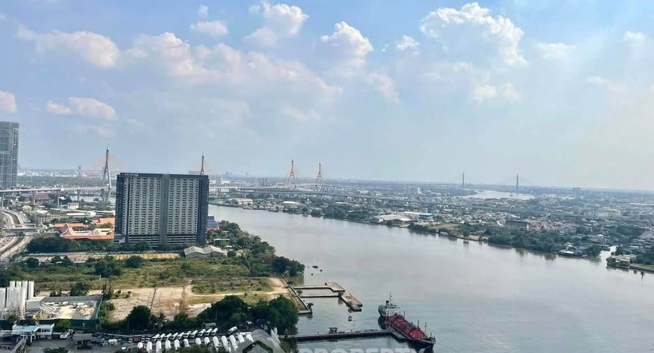 For sale 2 bedrooms condo in Yan Nawa, Bangkok