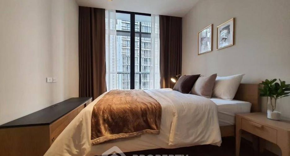 For sale 2 bedrooms condo in Khlong Toei, Bangkok