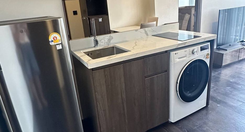 For sale 1 bed condo in Watthana, Bangkok