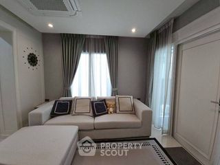 For sale 3 bedrooms townhouse in Lat Phrao, Bangkok