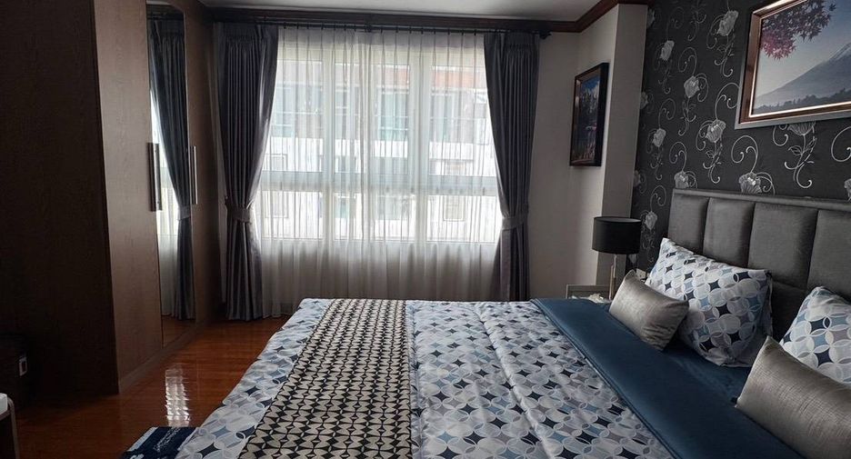For sale 1 bed condo in Watthana, Bangkok