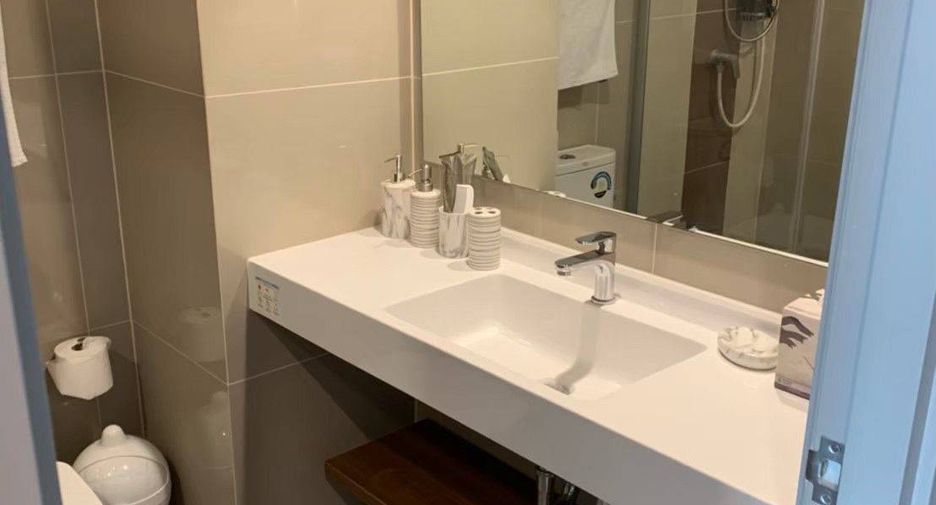 For rent and for sale 1 bed condo in Phaya Thai, Bangkok