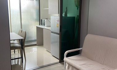 For sale 1 bed condo in Huai Khwang, Bangkok